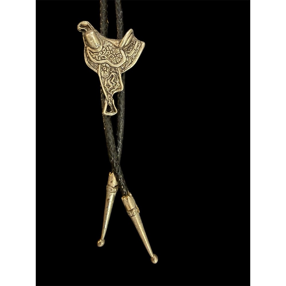 Vintage Western Saddle Bolo Tie Silver Tone Cowboy Rodeo Southwestern